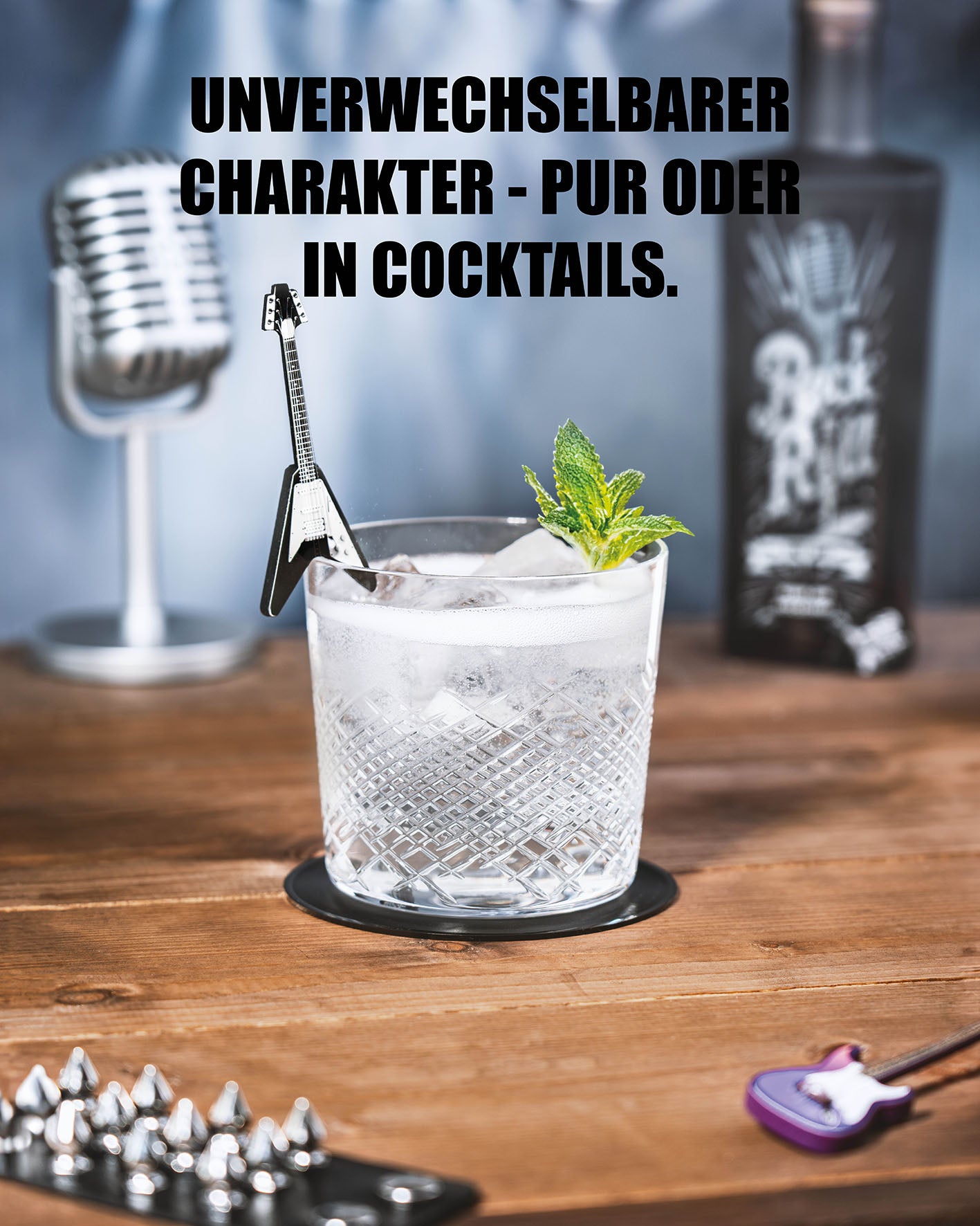 Pur der in Cocktails ein absoluter Genuss, unser Rock n Roll Gin ist das perfekte Geschenk für alle Musikfans & Gin-Liebhaber 